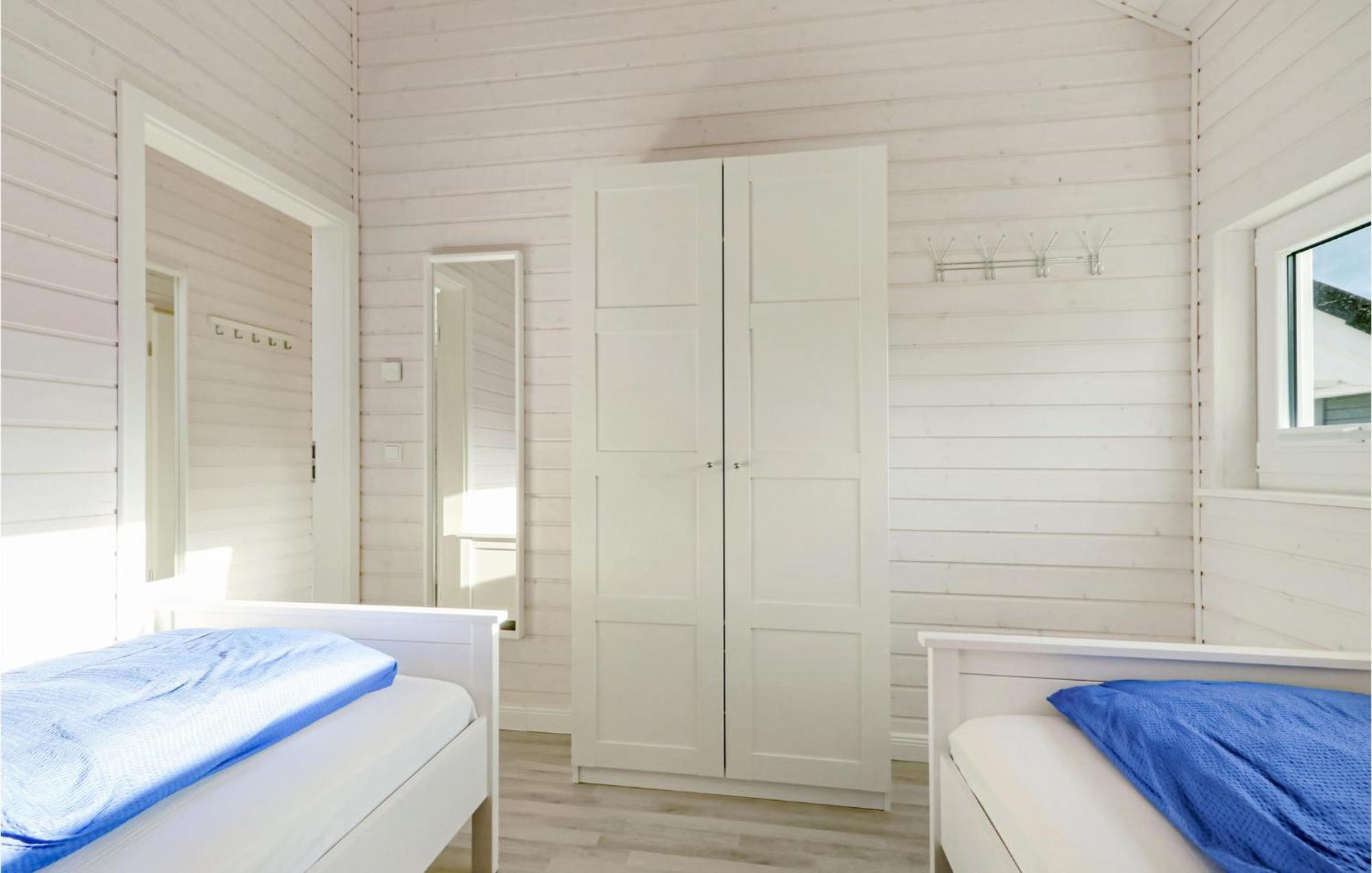 Cozy Home In Krems Ii-Warderbrueck With Wifi Gols Exteriör bild